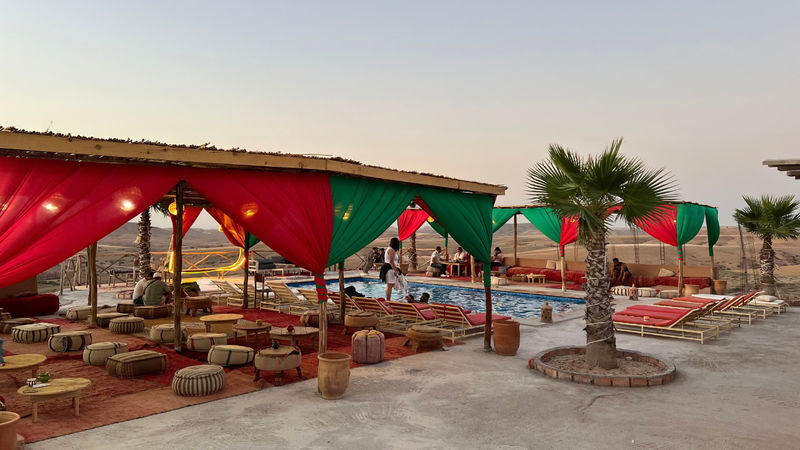 Marrakech: Quad, Camel Ride & Dinner Show in Agafay Desert - Mint tea, dinner, and a show close the night