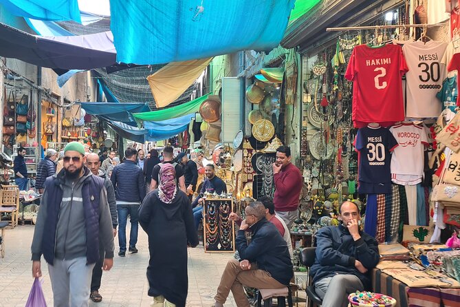 Marrakech Souk Shopping Tour: Uncover Medina Treasures - Traditional Crafts and Artisanal Finds