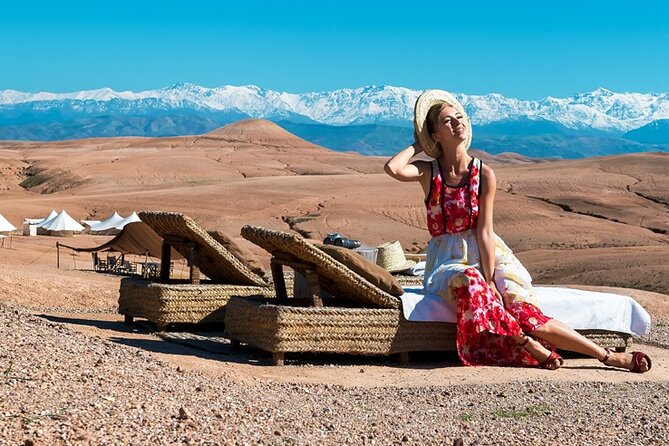 Marrakesh: AGAFAY DESERT Sunset Tour With Dinner Show - Inclusions and Services