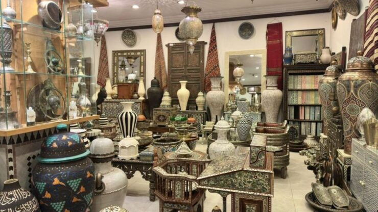 Marrakesh: Private Shopping Tour & Lunch in The Old Medina - Booking Details