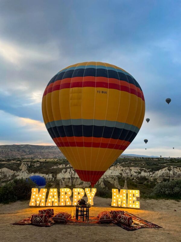 Marry Me concept with photoshooting in Cappadocia - Planning the proposal without spoiling it