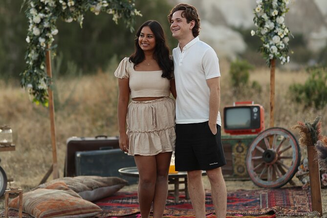 Marry Me Proposal Concept in Göreme - Memorable Photography Package