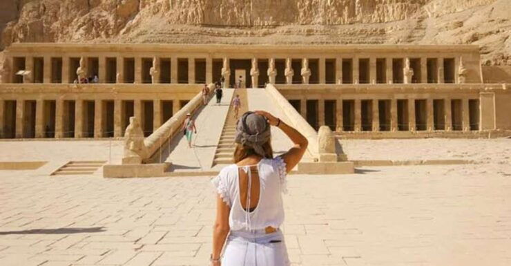 Marsa Alam: Luxor & Aswan Private 2-Day Tour in 5-Star Hotel - Comfortable Transportation Experience
