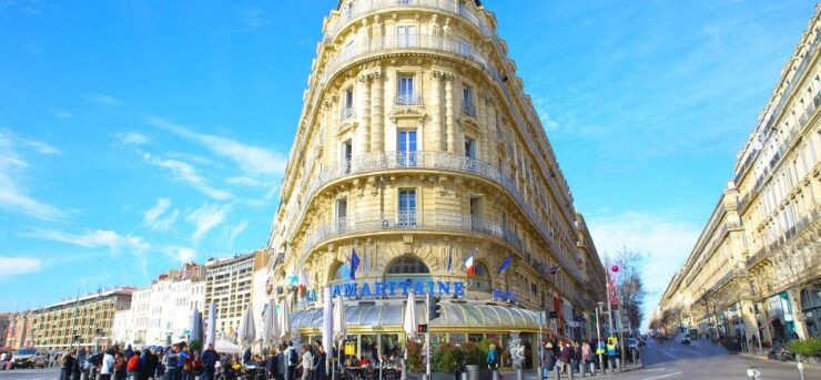 Marseille: a Guided Tour Between History and Flavors - Languages and Accessibility Information