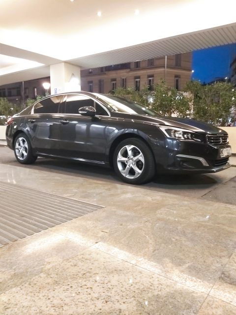 Marseille Airport: VIP Transfer to Baumaniere - Pricing and Duration