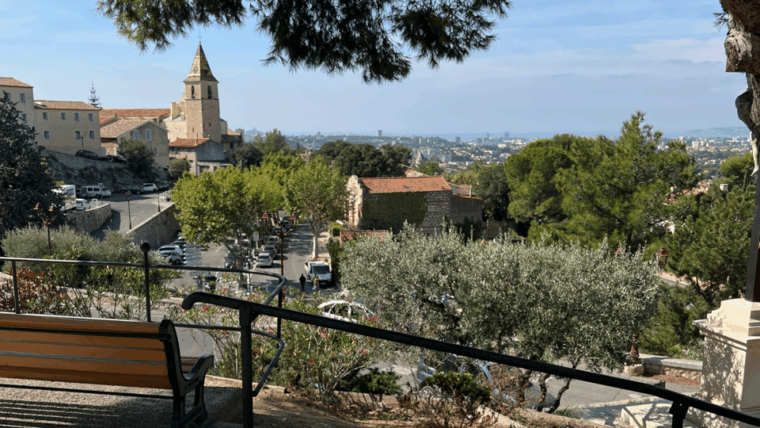 Marseille - Allauch: Between Tradition, History and Nature - The Vibrancy of the Old Port: A Cultural Hub