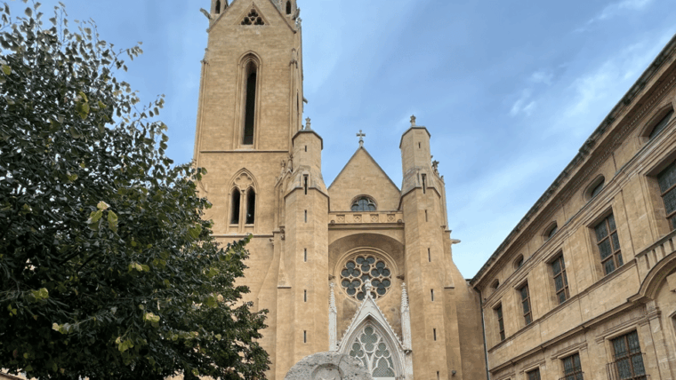 Marseille and Aix-En-Provence: Culture, History and Art of Living - A Journey Through Noailles