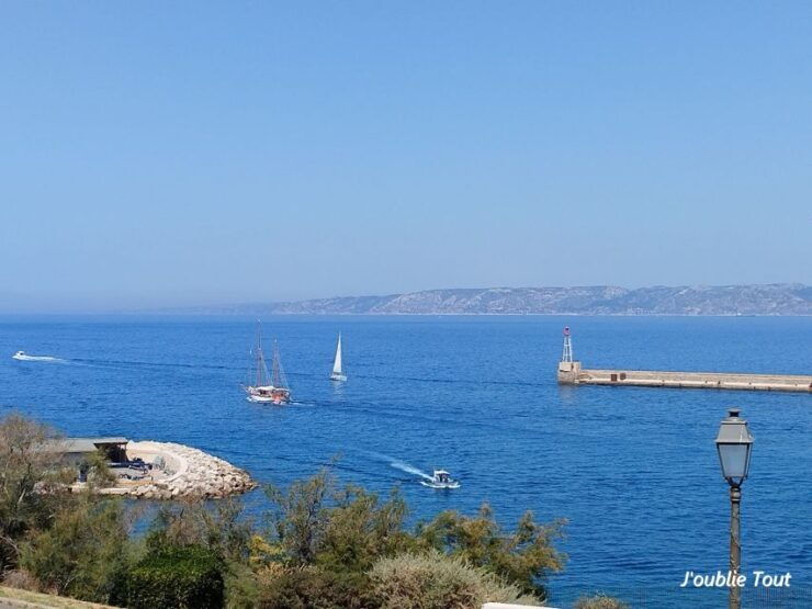 Marseille: Baptism of Diving on the Island of "Frioul" - Experience and Exploration