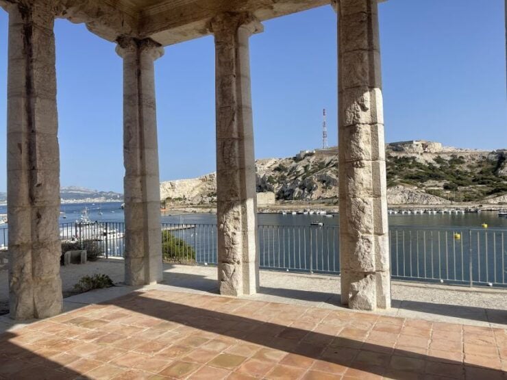 Marseille: Boat Tour With Stop on the Frioul Islands - Good To Know