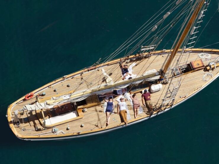 Marseille: Calanques Sailing Day With Lunch - Experience