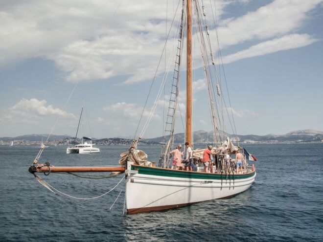 Marseille: Calanques Sailing Day With Lunch - Select Participants and Date