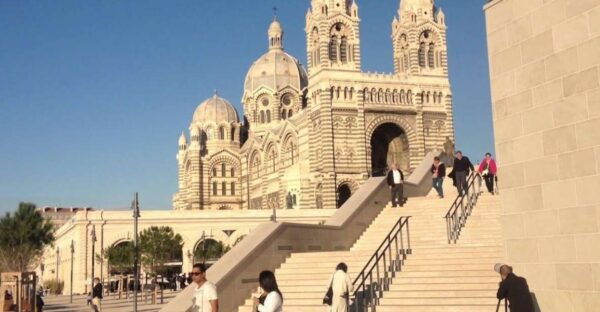 Marseille/Cassis/Aix En Pce : Highlights Tour - Flexible Booking and Payment Options