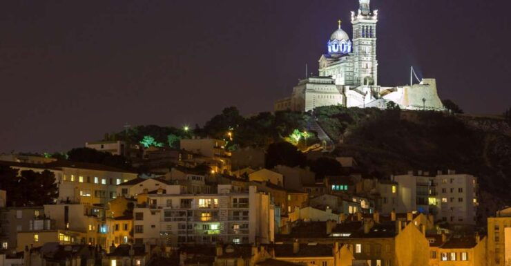 Marseille : Christmas Markets Festive Digital Game - Experience Highlights