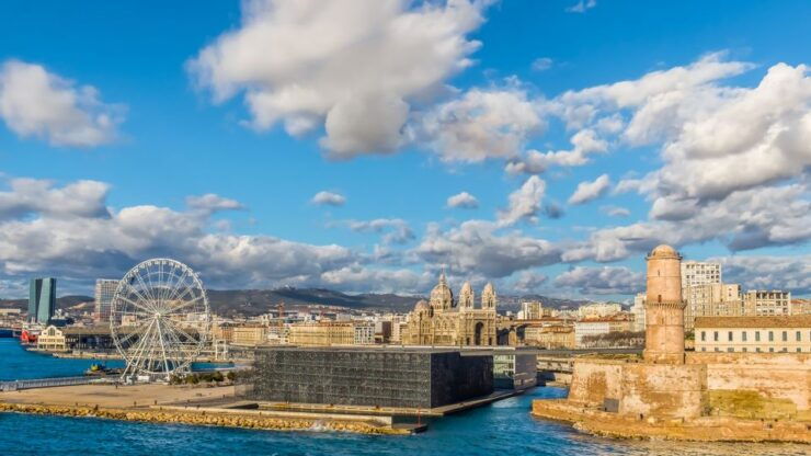 Marseille: City Exploration Game and Tour - Experience Highlights