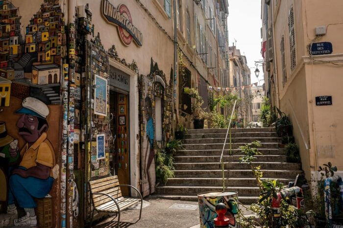 Marseille: Cosquer Cave Ticket & Panier District Audio Tour - Customer Experiences and Feedback
