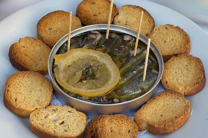 Marseille Five-Stop Food Tasting Lunch Walking Tour  - Cancel 24H Prior & Full Refund - Guide and Tour Experience