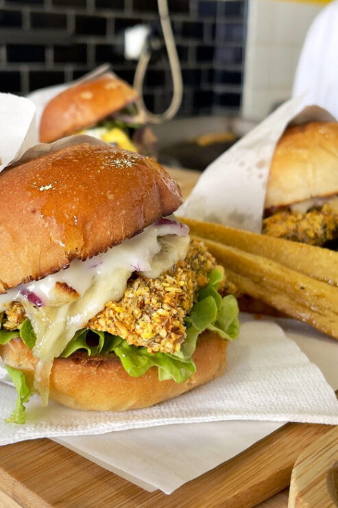 Marseille: Foodie Walking Tour of the Cours Julien District - Key Points