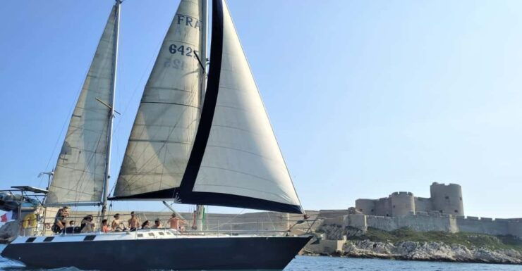 Marseille: Frioul Calanques Sailing Day Trip With Swimming - Experience Highlights
