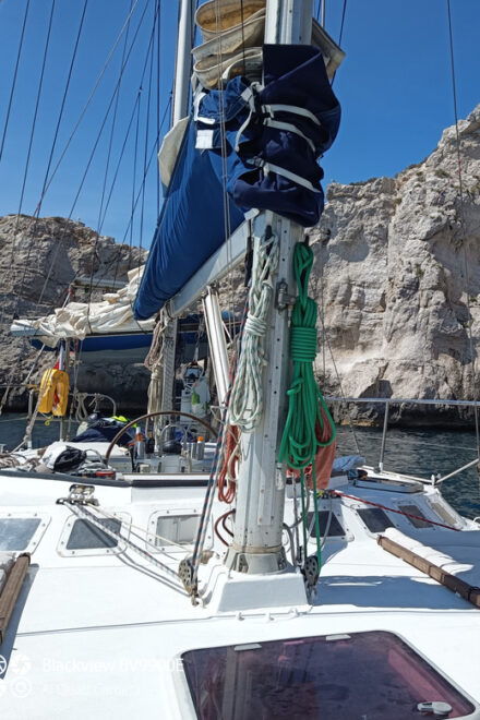 Marseille: Frioul Calanques Sailing Day Trip With Swimming - Customer Reviews