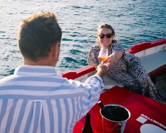 Marseille: Frioul Islands and Bay of Marseille Boat Tour - Guided Tour Features