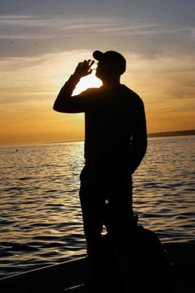 Marseille: Frioul Islands and Bay of Marseille Boat Tour - Participant Restrictions