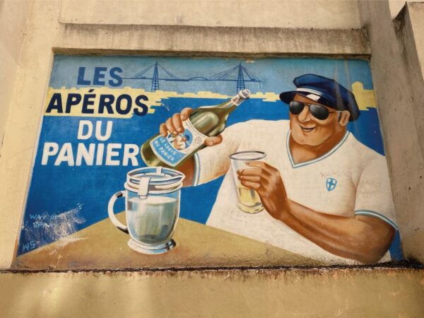 Marseille: Hop-On Hop-Off Bus Tour & Panier Walking Tour - Bus Tour Details