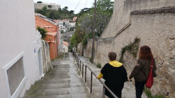 Marseille: Magnificent Neighborhoods Guided Walking Tour - Directions