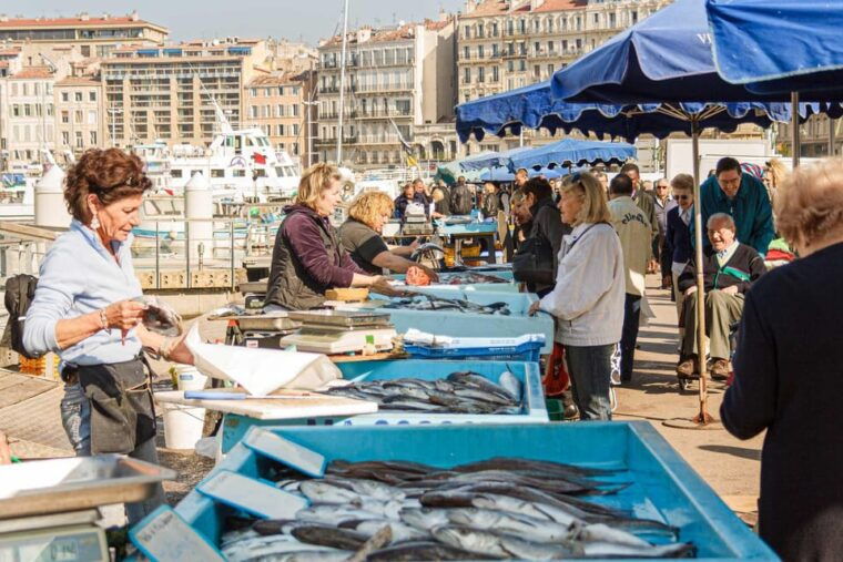 Marseille : Old Town Food Tour - Rooftop Aperitif and Local Snacks