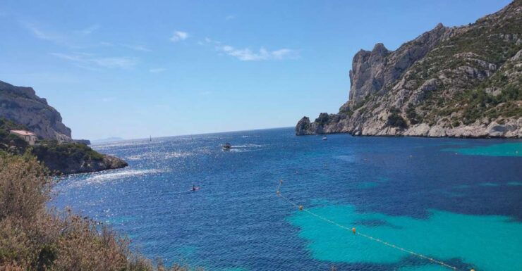 Marseille: Private City Center Walking Tour With Cruise - Activity Details and Options