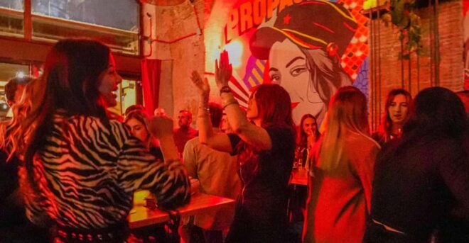 Marseille Pub Crawl : Meet, Drink & Party - Itinerary and Meeting Details