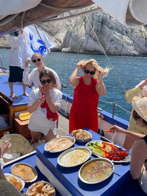 Marseille: Sailing cruise in the calanques, lunch and wine - Good To Know