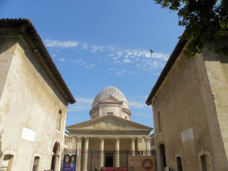 Marseille: Self-guided Like a Local Highlights Day Tour - Tour Duration and Group Size