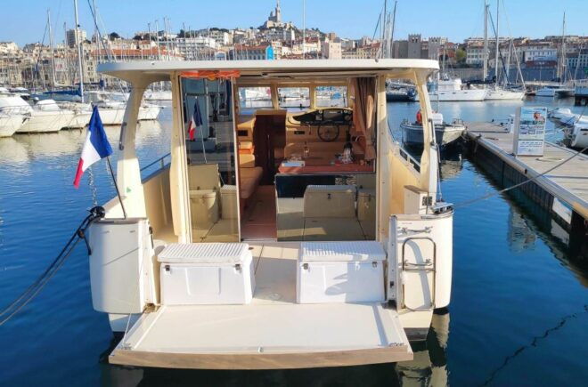 Marseille: Sunset Boat Cruise With Dinner and Drinks - Silent and Eco-Friendly Hybrid/Electric Boat Experience