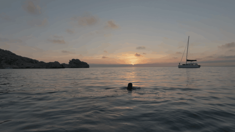 Marseille: Sunset Catamaran Tour With Stand-Up Paddle & Wine - Onboard Amenities and Activities