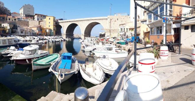 Marseille : Urban Coves Tour and Treasure Hunt - Inclusions