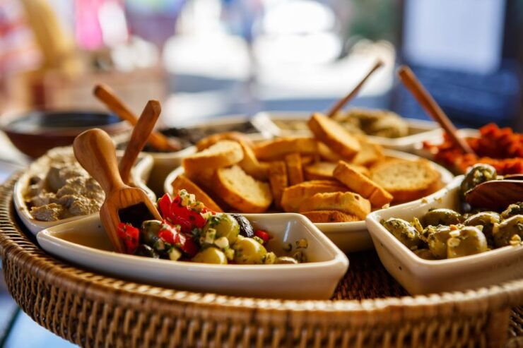 Marseille: Walking Food Tour With Tastings - Experience