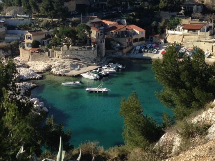 Marseilles: Between Land and Sea 8-Hour Tour - Tour Duration and Flexibility