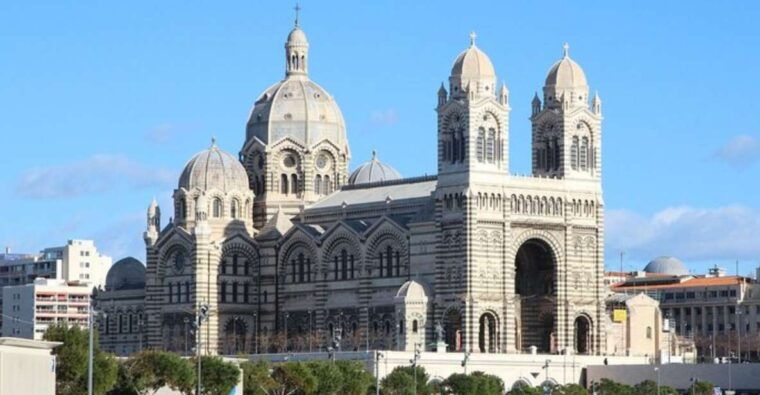 Marseilles: Private Custom Tour With a Local Guide - Guide Experience