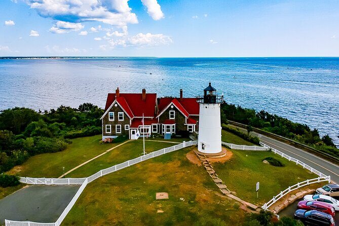 Martha's Vineyard Driving & Walking GPS-Guided Audio Tour - Who Will Love This Tour?