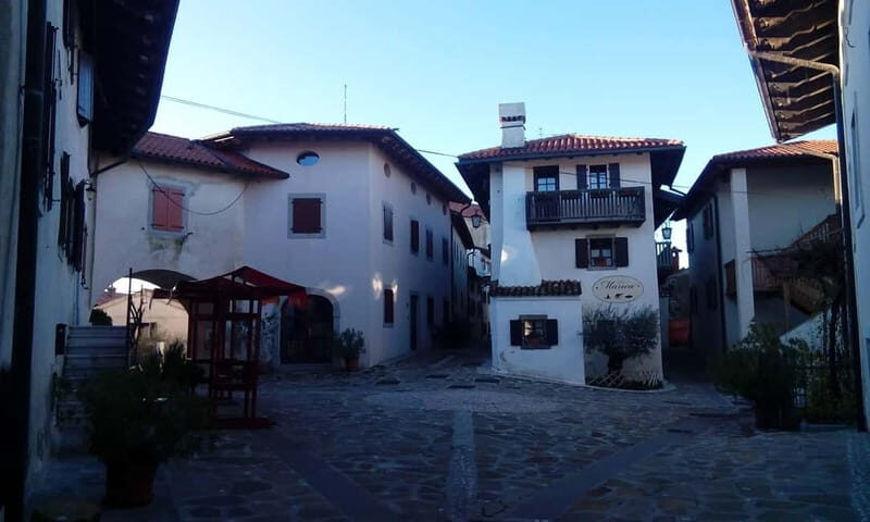 martno: Village Walking Tour with Local Guide - Who Should Consider This Tour?