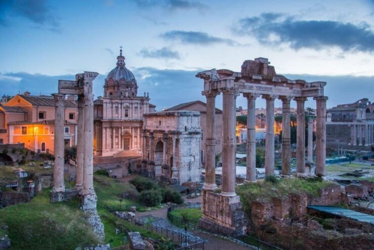 Marvel at Rome: Colosseum, Palatine Hill, Roman Forum Tour - Itinerary Details