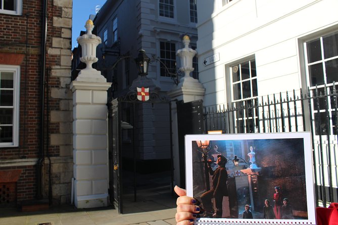 Mary Poppins Walking Tour of London - Inclusions and Meeting Details