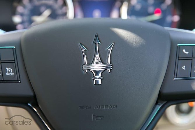 Maserati Quattroporte Limousine Transfer Cairns Airport to City - What to Expect During the Transfer