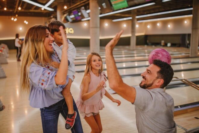 Maspalomas: Bowling Session Entry Ticket at Holiday World - Booking Information