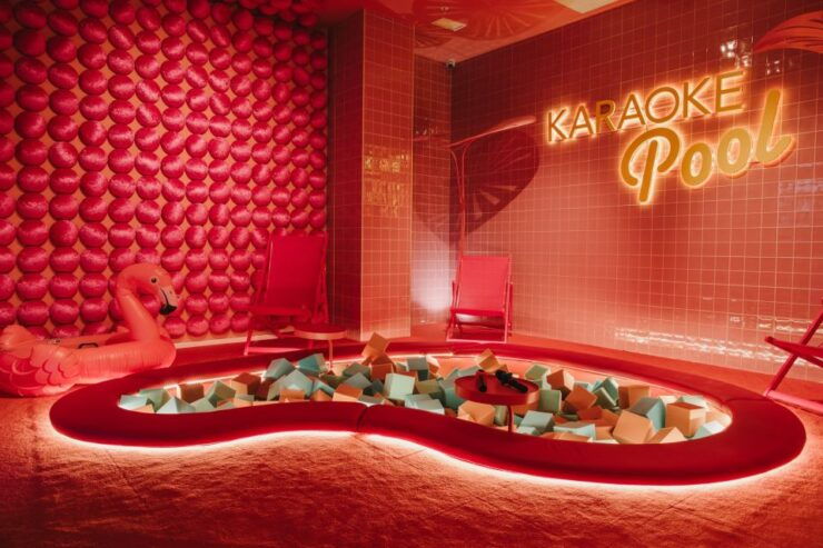 Maspalomas: Holiday World Themed Karaoke Room Rental - Booking Details
