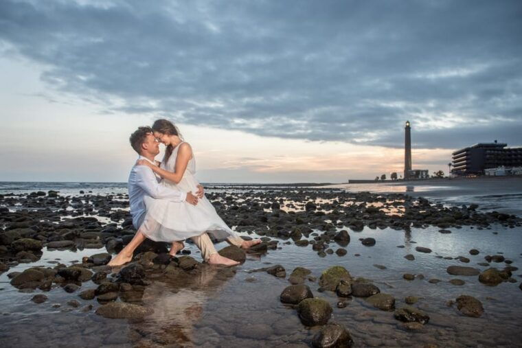 Maspalomas: Private Professional Photo Session at Sunset. - Photo Session Experience