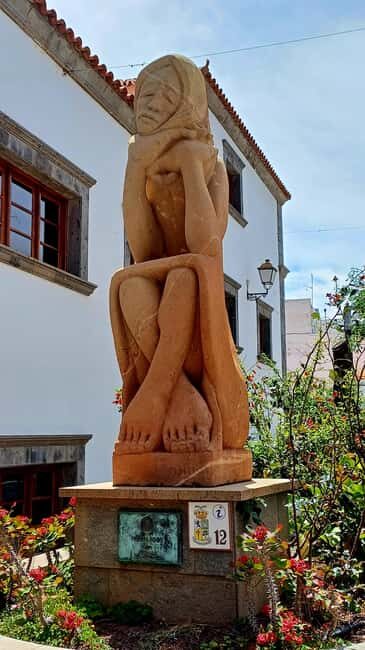 Maspalomas: Roque Nublo - hiking on volcanoes by Sky Rebels - The Value of the Tour