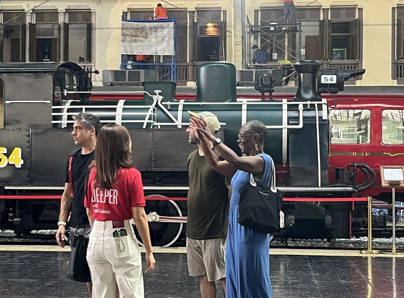 Master Bangkoks Old Town: 4-Hour Talat Noi & Chinatown Walk - Finishing in Yaowarat’s Daytime Chinatown