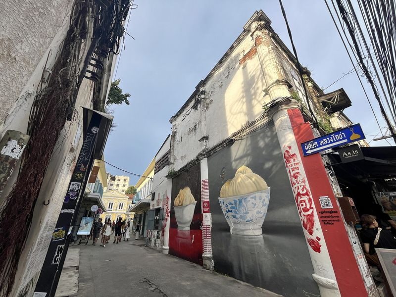 Master Bangkoks Old Town: 4-Hour Talat Noi & Chinatown Walk - Should You Book This Talat Noi and Chinatown Walk?
