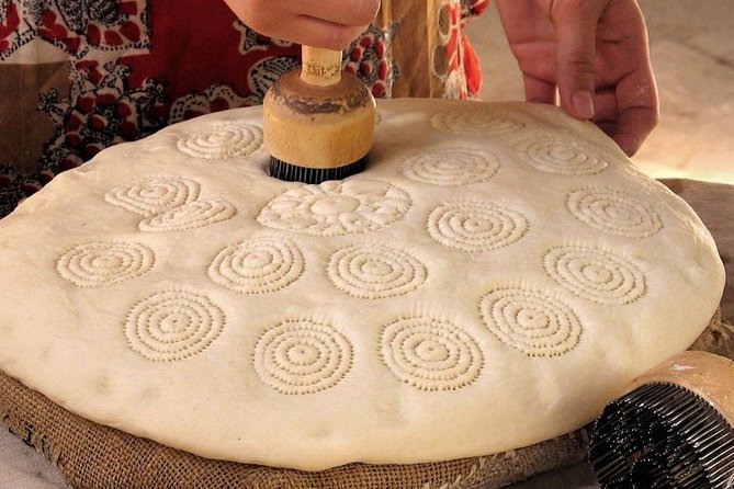 Master Class - Uzbek Bread (Khiva) - Accessibility and Tour Type